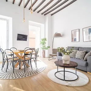 Sanders Lavender - Delightful Two-bedroom Downtown Apartamento